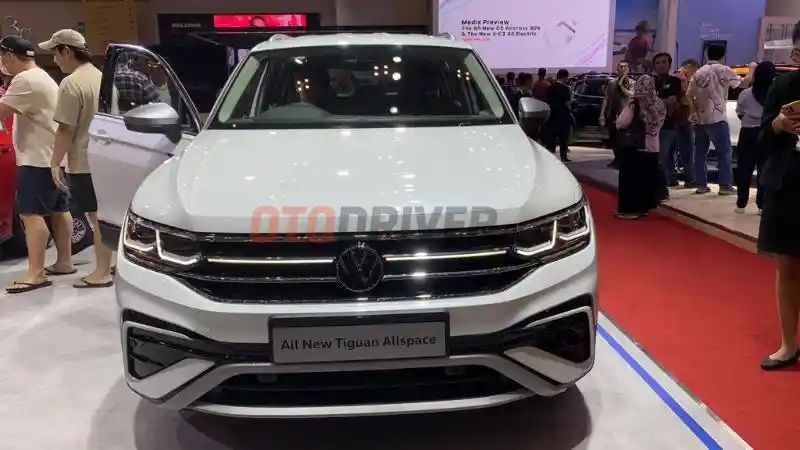 Foto - Mejeng Di GIIAS 2023, Intip Perubahan Tiguan Allspace 