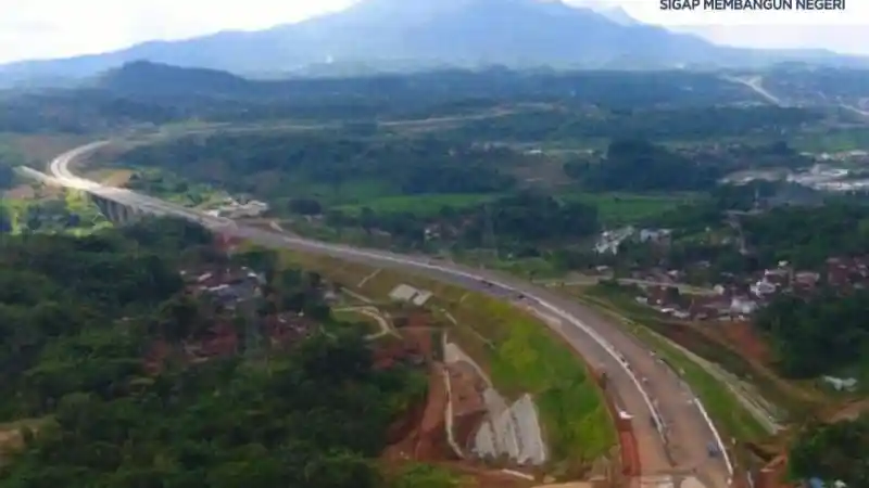 Berita - Tol Cisumdawu Rampung Akhir 2021