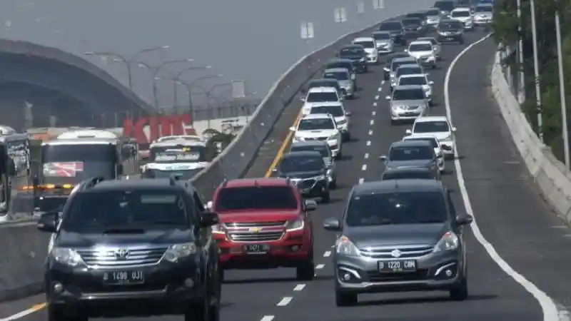Berita - NATARU 2019: Pantau CCTV Jasa Marga Untuk Hindari Macet Cikampek Elevated