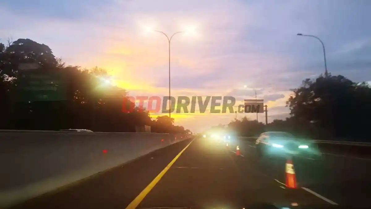 Foto - Perhatikan Jadwal One Way di Tol Trans Jawa Saat Arus Balik