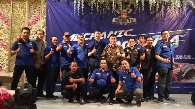 Foto - TOP1 Mechanic Vaganza : Kegiatan Seru Oli TOP1 Bersama Ribuan Mekanik Se-Indonesia
