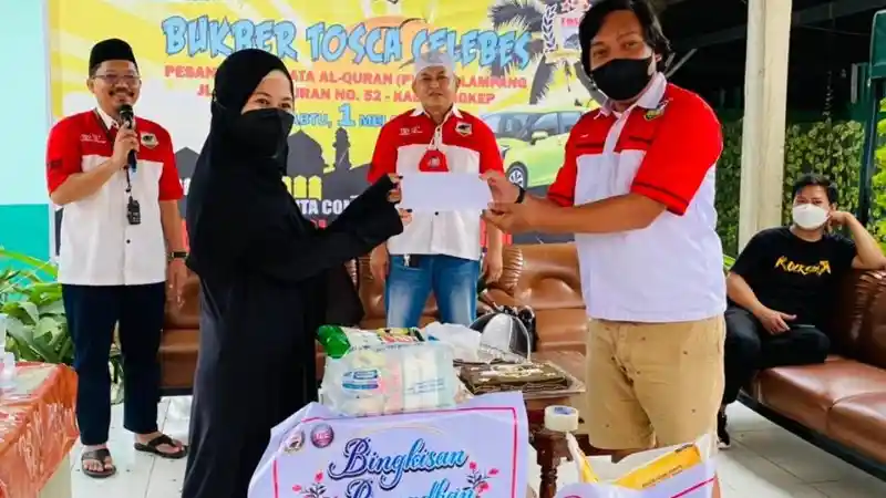 Foto - Komunitas Pemilik Sienta Saling Berbagi Di 'Mayday'