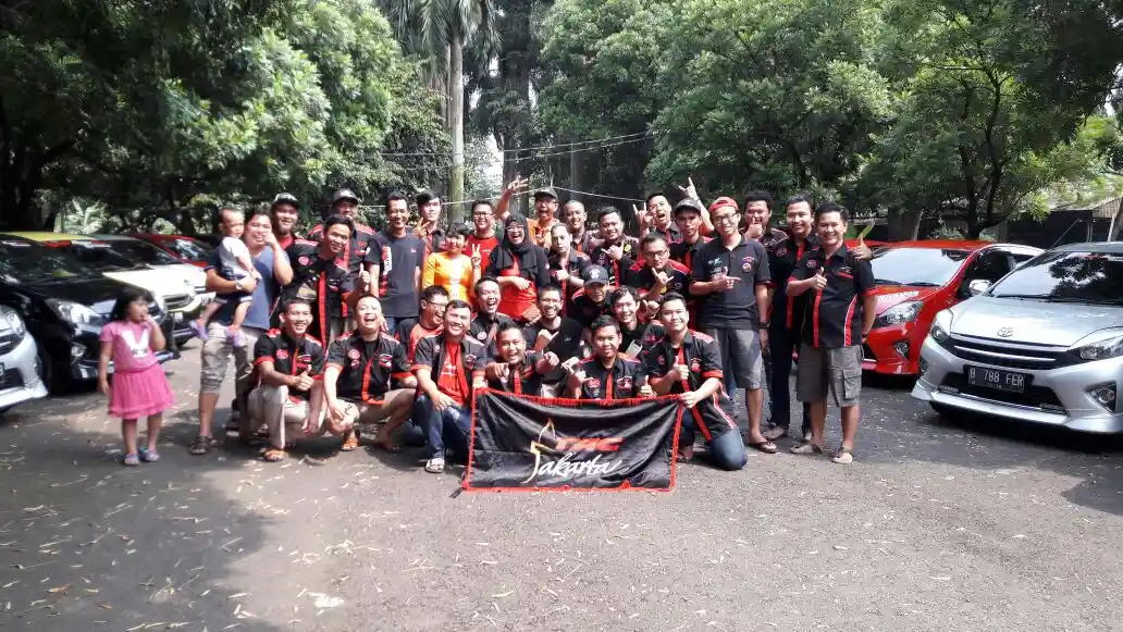 Berita - Halal Bihalal Toyota Agya Club Jakarta Semarak Dengan Berbagai Kegiatan