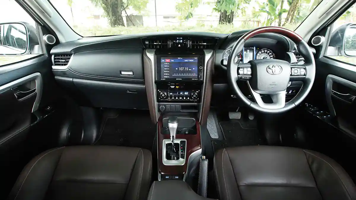 Foto - FIRST DRIVE : Toyota All New Fortuner Diesel 2.4 VRZ 4x2 A/T