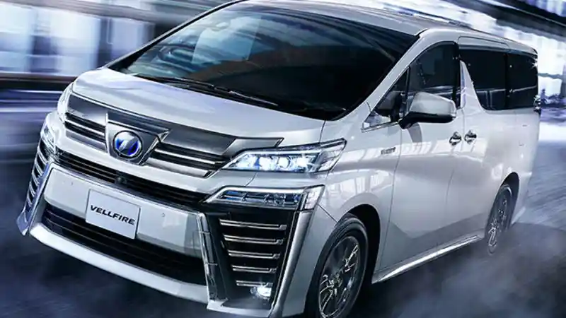 Foto - Toyota Alphard dan Velfire Akan Dapatkan Update 2019