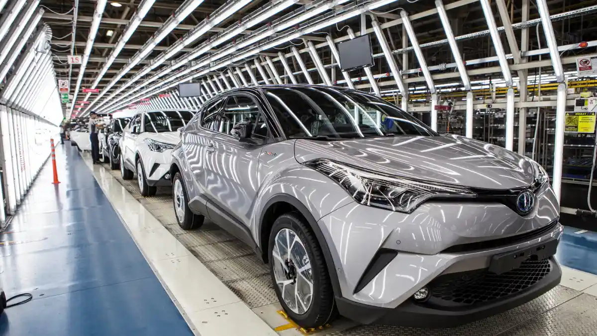 Berita - Toyota Turki Mulai Produksi C-HR, Siap Disebar ke Penjuru Dunia