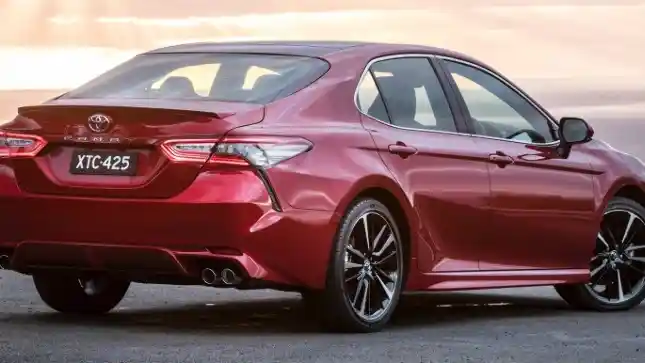 Foto - Toyota Camry Model Baru Debut di Asia Tenggara Pekan Depan