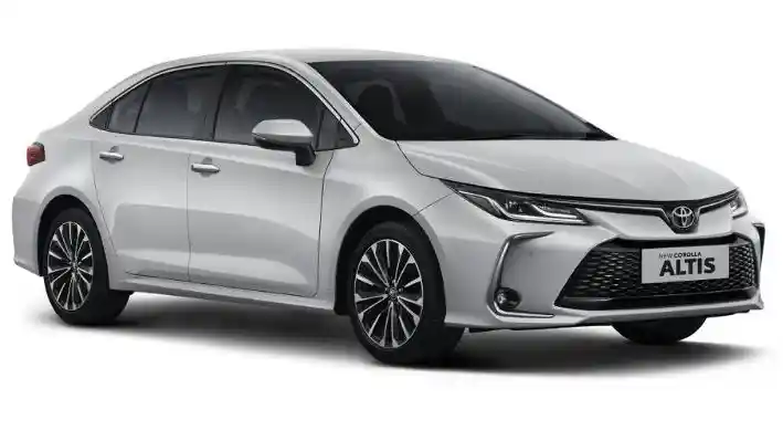Foto - Toyota New Corolla Altis Diluncurkan Dengan Improvement Di Eksterior Dan Interior
