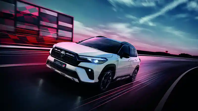 Berita - Toyota Corolla Cross GR Sport Resmi Hadir Di Thailand
