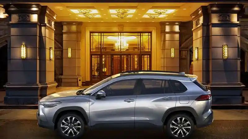 Foto - Segmentasi Toyota Corolla Cross Membingungkan?