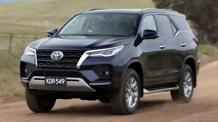 Berita - Berikut Varian Fortuner Yang Akan Dipasarkan Pada Tahun 2022