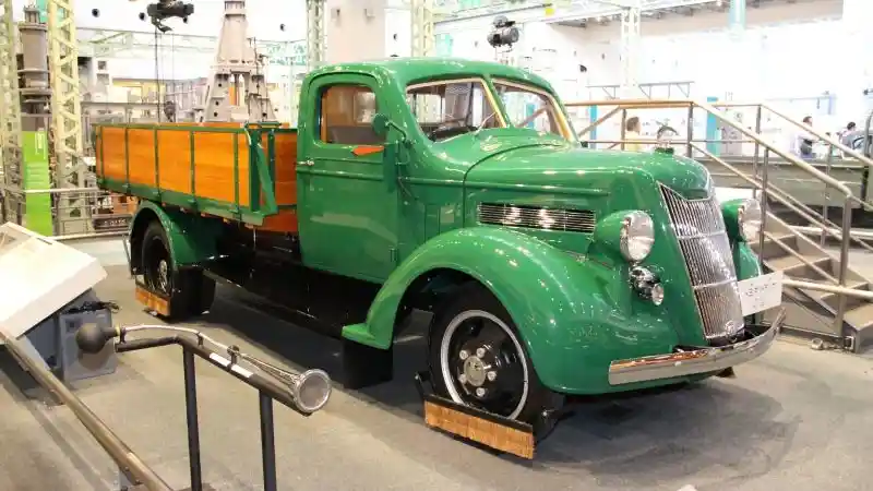 Foto - Toyota Produksi 300 Juta Mobil Selama 88 Tahun