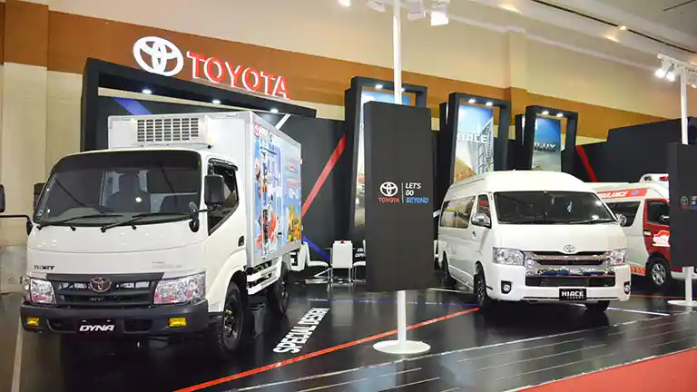Berita - Toyota : Ikut GIICOMVEC Guna Pererat Hubungan Dengan Konsumen di Sektor Komersial