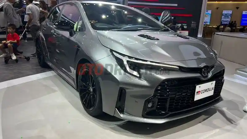 Foto - Ini Penyebab GR Corolla Jadi Pusat Perhatian di Booth Toyota GIIAS 2023