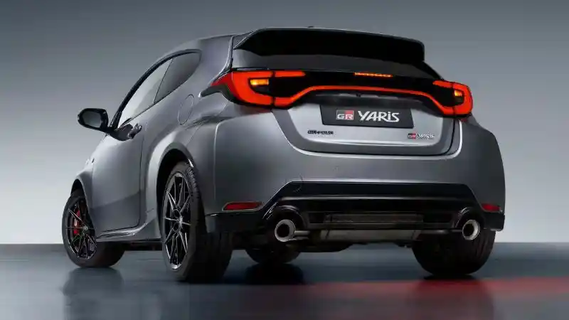Foto - Toyota GR Yaris Kini Punya Transmisi 'Matic'