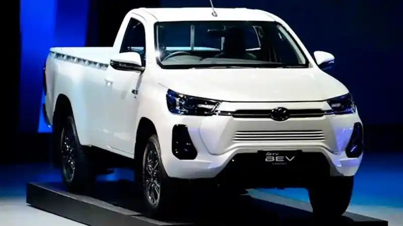 Foto - Innova EV Beredar Lagi Di Jalanan. Kejutan Apakah Yang Akan Dihadirkan Toyota?