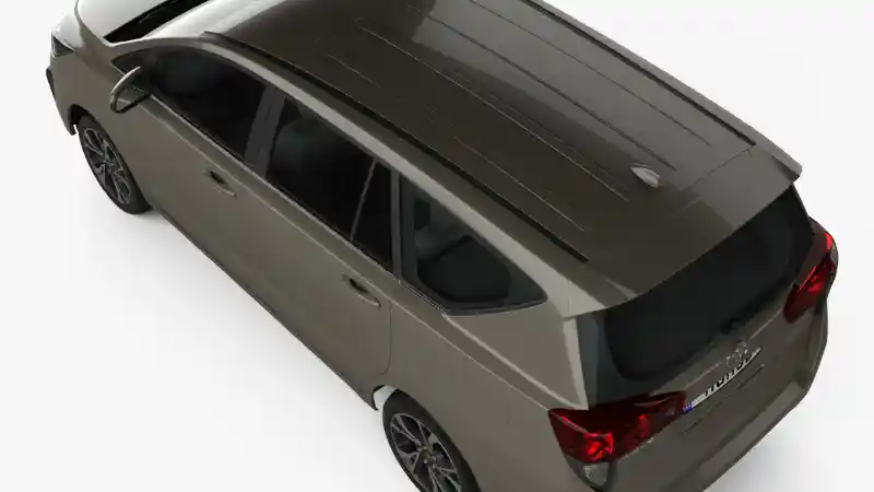 Foto - Ini Tampilan Detail Eksterior Innova Facelift