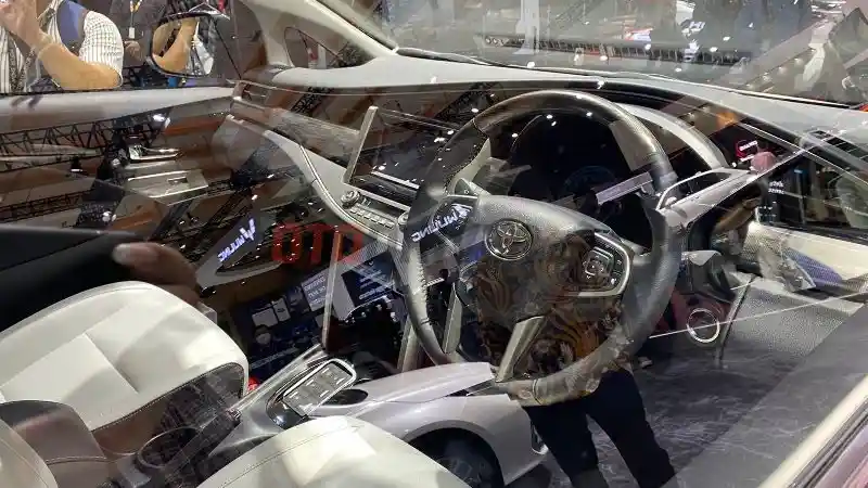 Foto - Toyota Kijang Innova EV, Sebuah Wahana Studi Khusus Indonesia