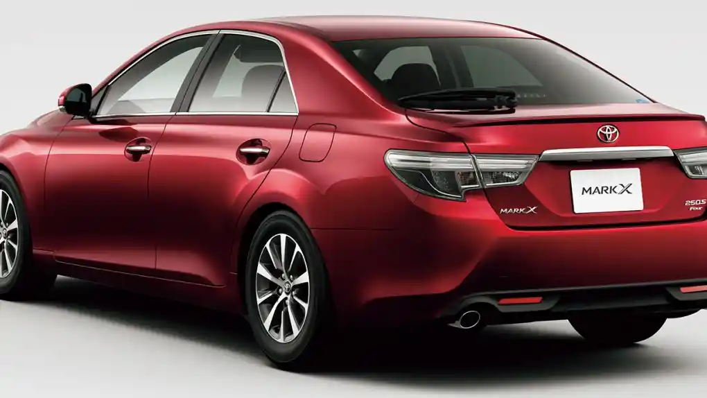 Foto - VIDEO: Toyota Mark X Facelift 2017