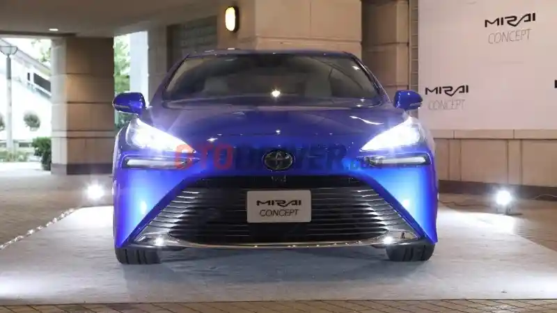 Foto - TMS 2019 : Toyota Mirai Generasi Kedua, Makin Menawan 