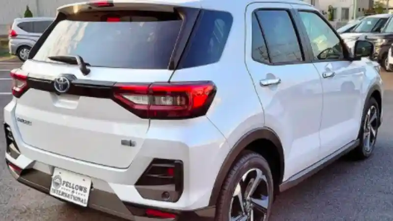 Foto - Wujud Nyata Toyota Raize Versi Hybrid