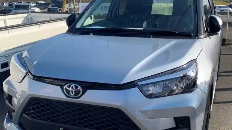 Foto - Kumpulan Penampakan Toyota Raize