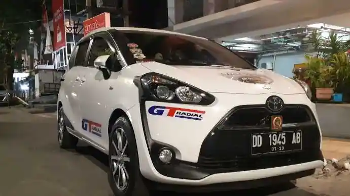 Foto - Cara Toyota Sienta Community Indonesia Rayakan Hari Kemerdekaan