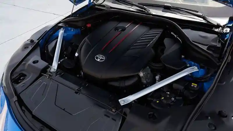 Foto - Toyota GR Supra Makin Bertenaga Dan Makin Mahal