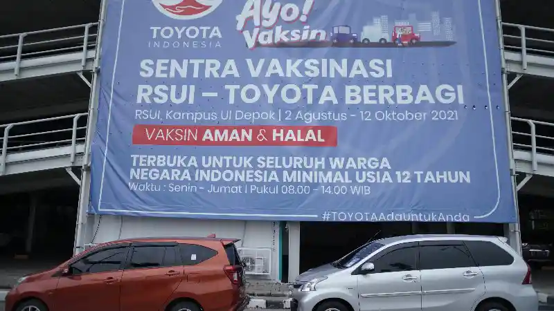 Foto - Toyota-RSUI Gelar Vaksinasi Covid-19, Target 50.000 Dosis