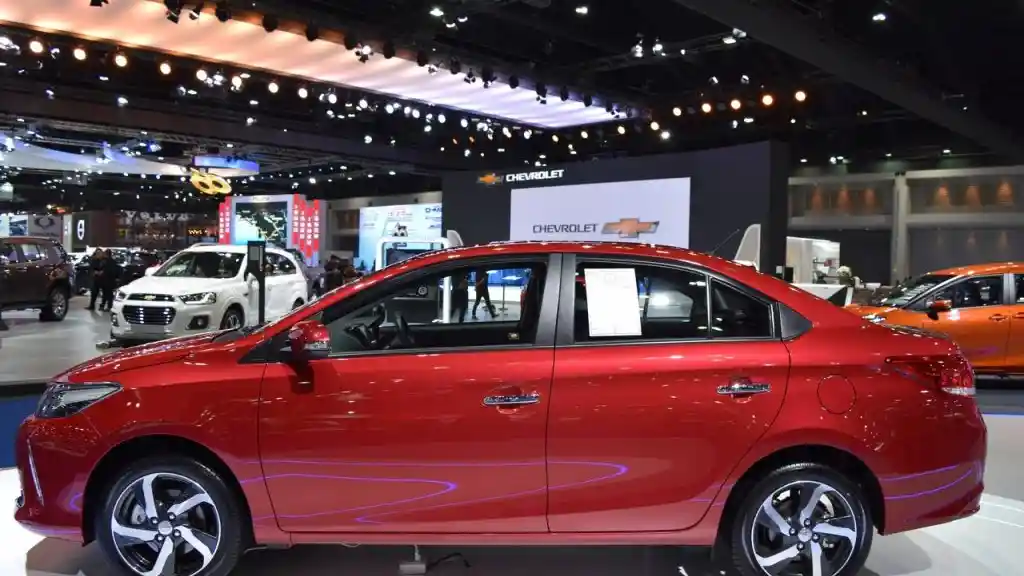 Foto - SPY SHOT: Toyota Vios 2018