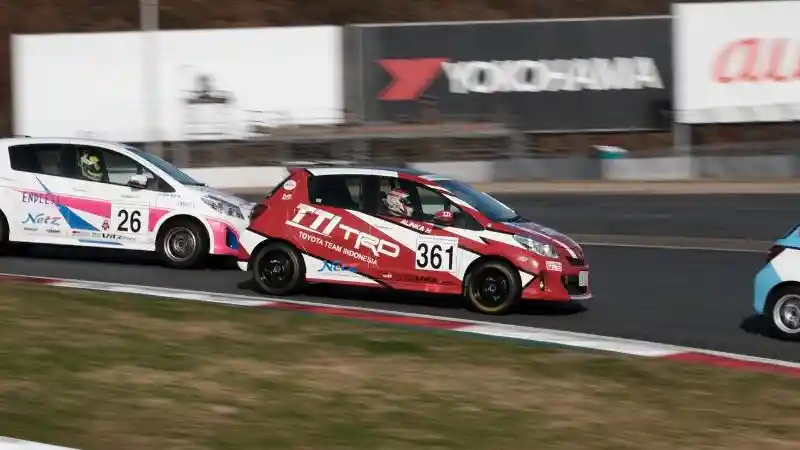 Berita - Toyota Indonesia Puji Performa Vitz Versi Balap di Jepang