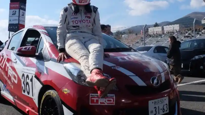 Foto - Toyota Indonesia Puji Performa Vitz Versi Balap di Jepang