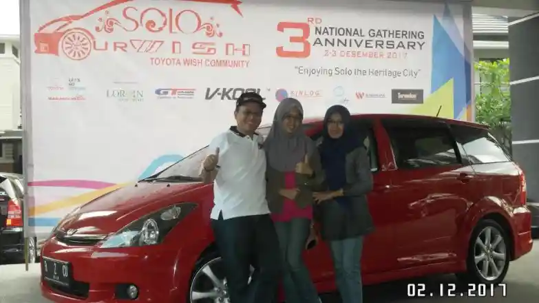 Foto - Komunitas Toyota Wish Rayakan Hari Jadi Dengan Undian Sparepart Langka