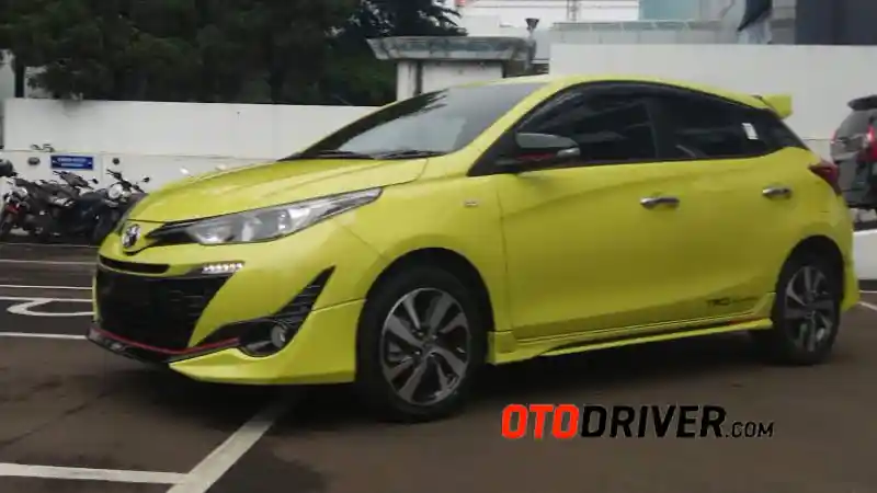 Berita - Adu Fitur Keselamatan Honda Jazz dan Toyota Yaris Terbaru
