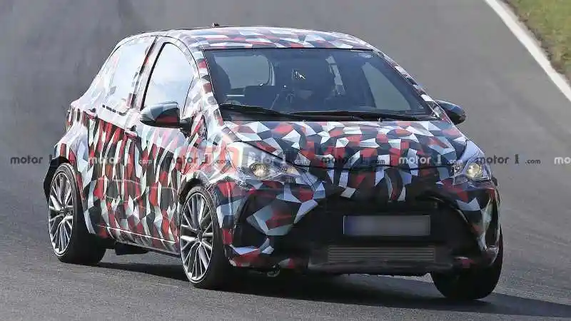 Berita - SPY SHOT: Toyota Yaris 2020