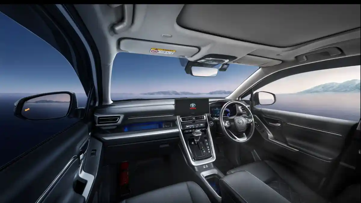 Foto - Toyota Innova Zenix Dapati Upgrade, Konsumen Lama Bisa Tambah Fitur Barunya