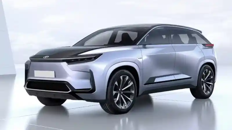 Berita - Toyota Kembangkan Mobil Berbahan Hydrogen Karena Dianggap Paling Kuat, Simak Bocorannya