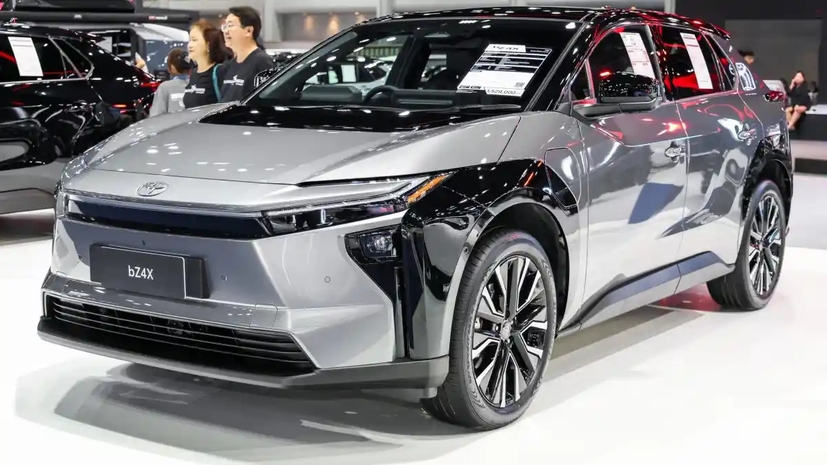 Berita - Toyota bZ4X Facelift Hadir Di Thailand