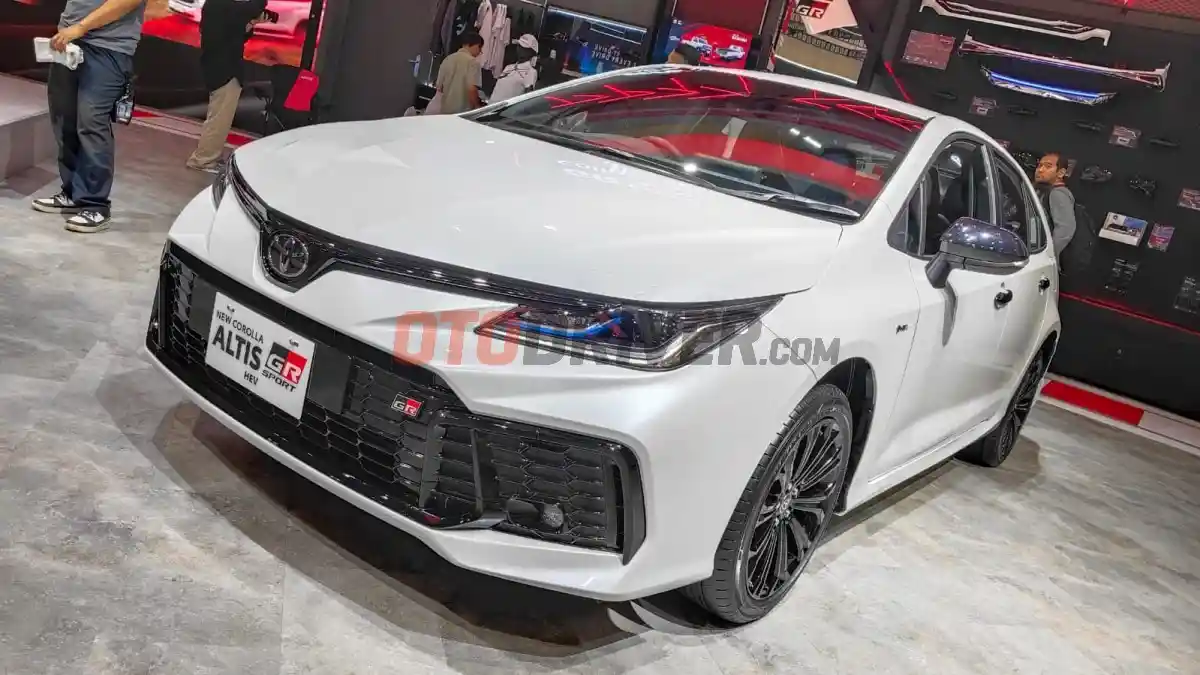 Foto - Ada Potongan Hingga Rp 57 Juta Saat Kredit Mobil Hybrid di GIIAS 2025