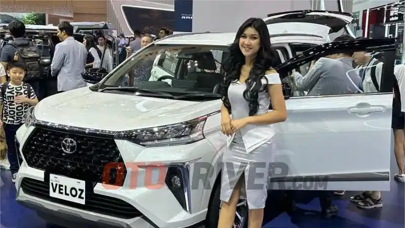 Berita - Fortuner Diskon Rp 35 Juta, Veloz Rp 27 Juta di GIIAS 2024