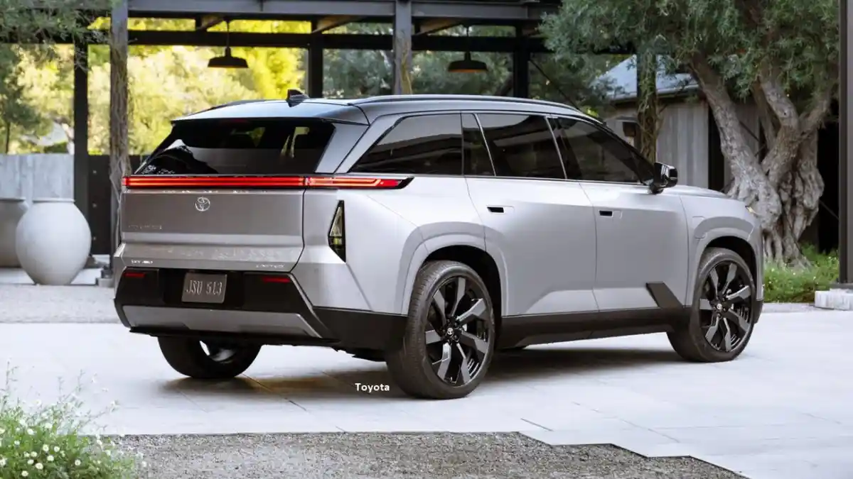 Foto - Inilah SUV Listrik Terbaru Dari Toyota, Highlander BEV