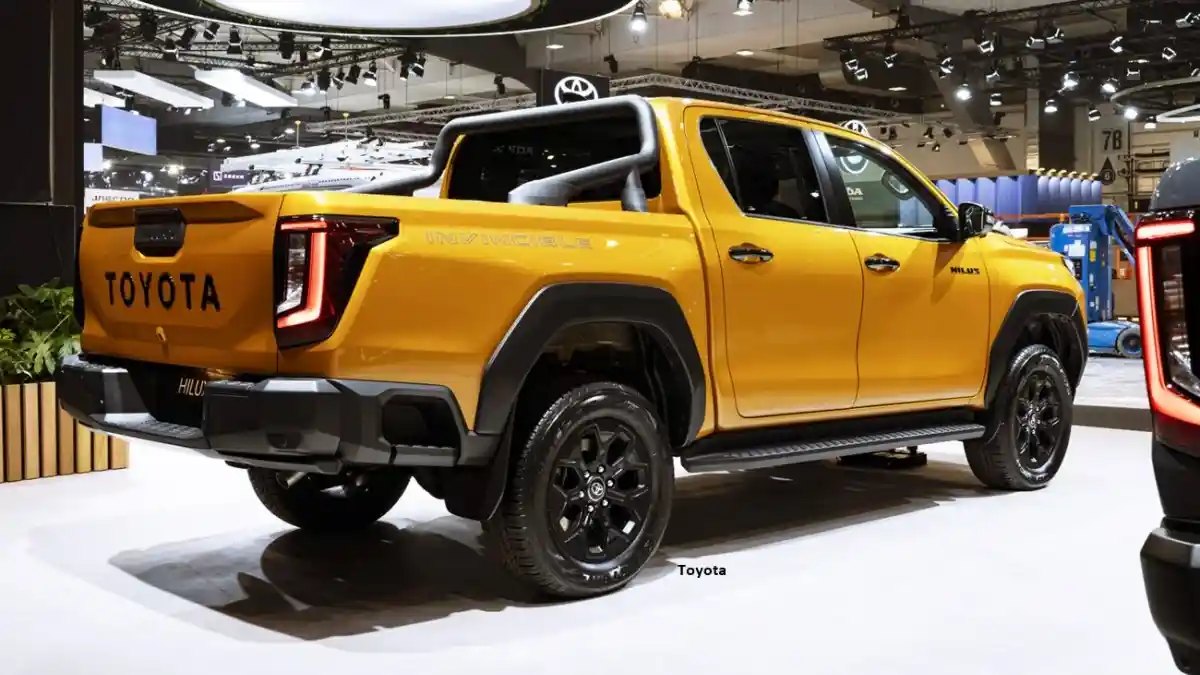 Foto - Toyota Hilux 2026, Kini Ada Varian Diesel Hybrid Dan BEV