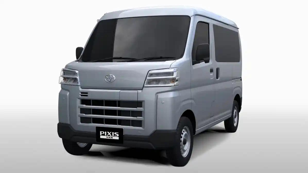 Foto - Suzuki-Daihatsu-Toyota Bikin Van Listrik Bersama