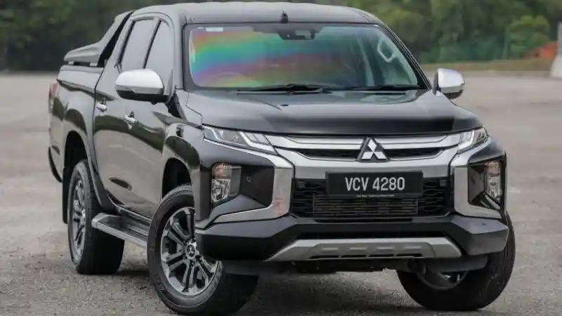 Mobil Listrik - Mitsubishi Triton Akan Hadir Dalam Opsi PHEV 