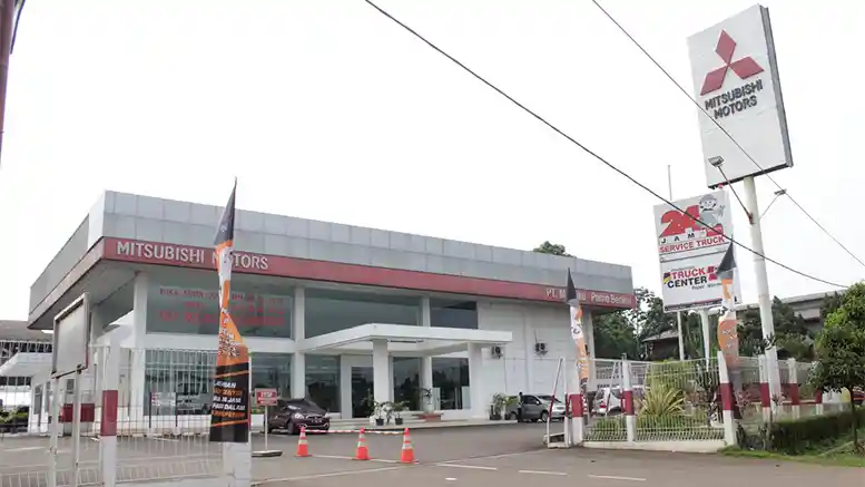 Berita - Fuso : Layanan Truck Center di Bekasi, Pengemudi Dapat Layanan Istimewa