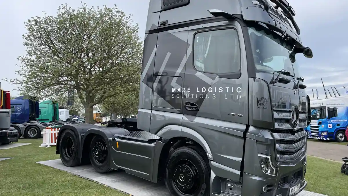 Foto - Truckfest, Nongkrongnya Anak Truk