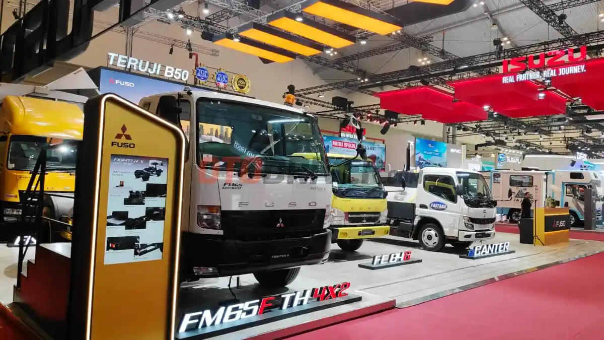 Foto - Mitsubishi Fuso Perluas Ekosistem Aftersales, Fokus Tekan Waktu Perawatan Armada