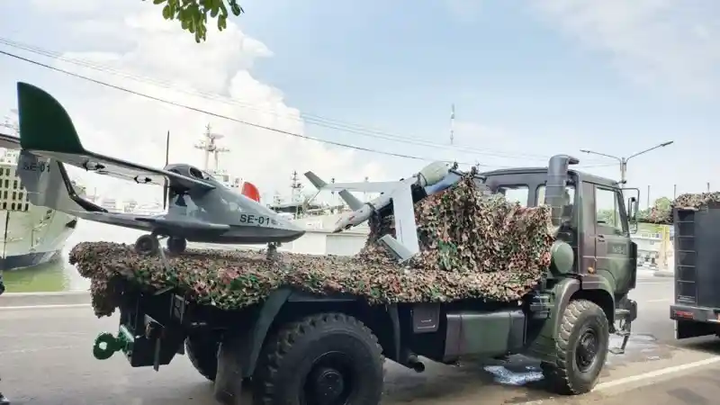 Foto - Liaz, Truk Asal Ceko Andalan Marinir Indonesia