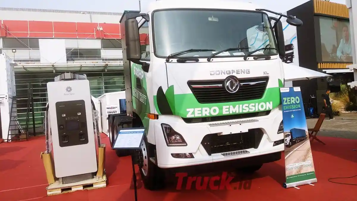 Truk - Pemerintah Terus Mendorong Bus Dan Truk Beralih Ke EV