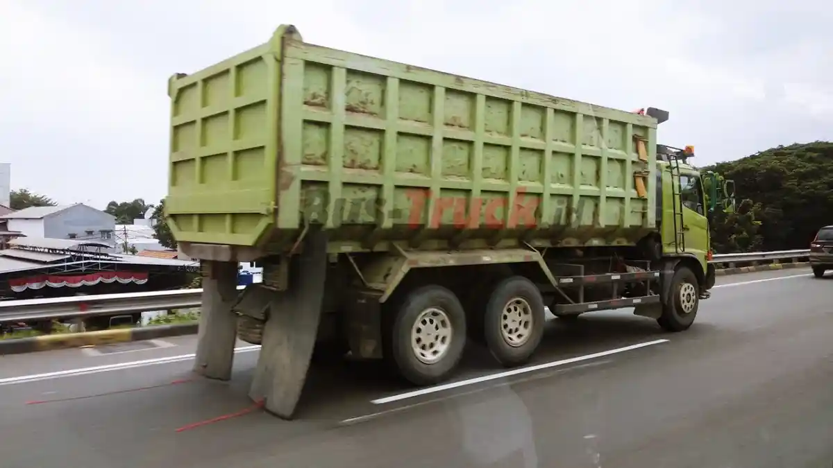 Foto - Musim Mudik 2026 Truk Dilarang Beroperasi, Catat Tanggalnya
